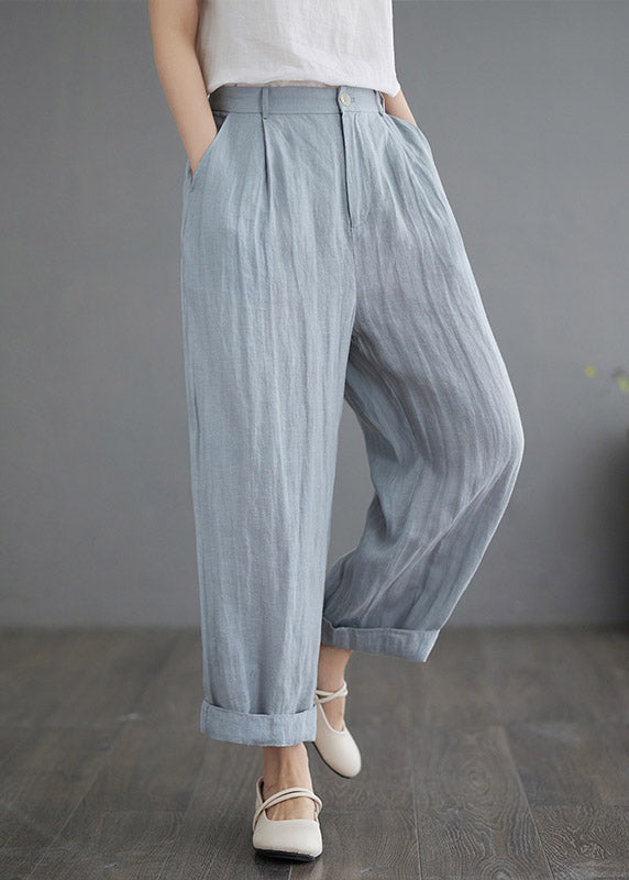 Effortlessly Elegant Pants with a Timeless Design