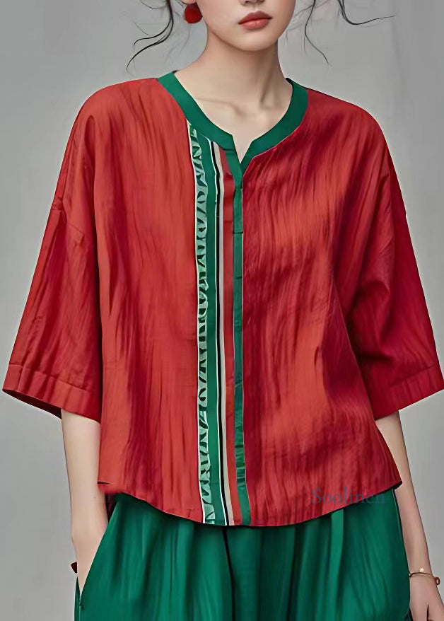 Classic Vintage Top with a Flattering Fit