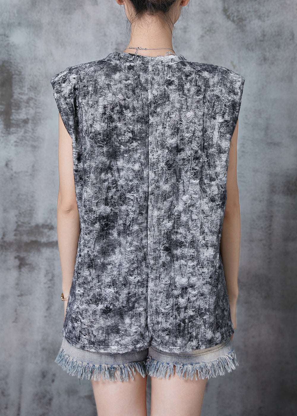 Gracefully Styled Garment for Any Occasion