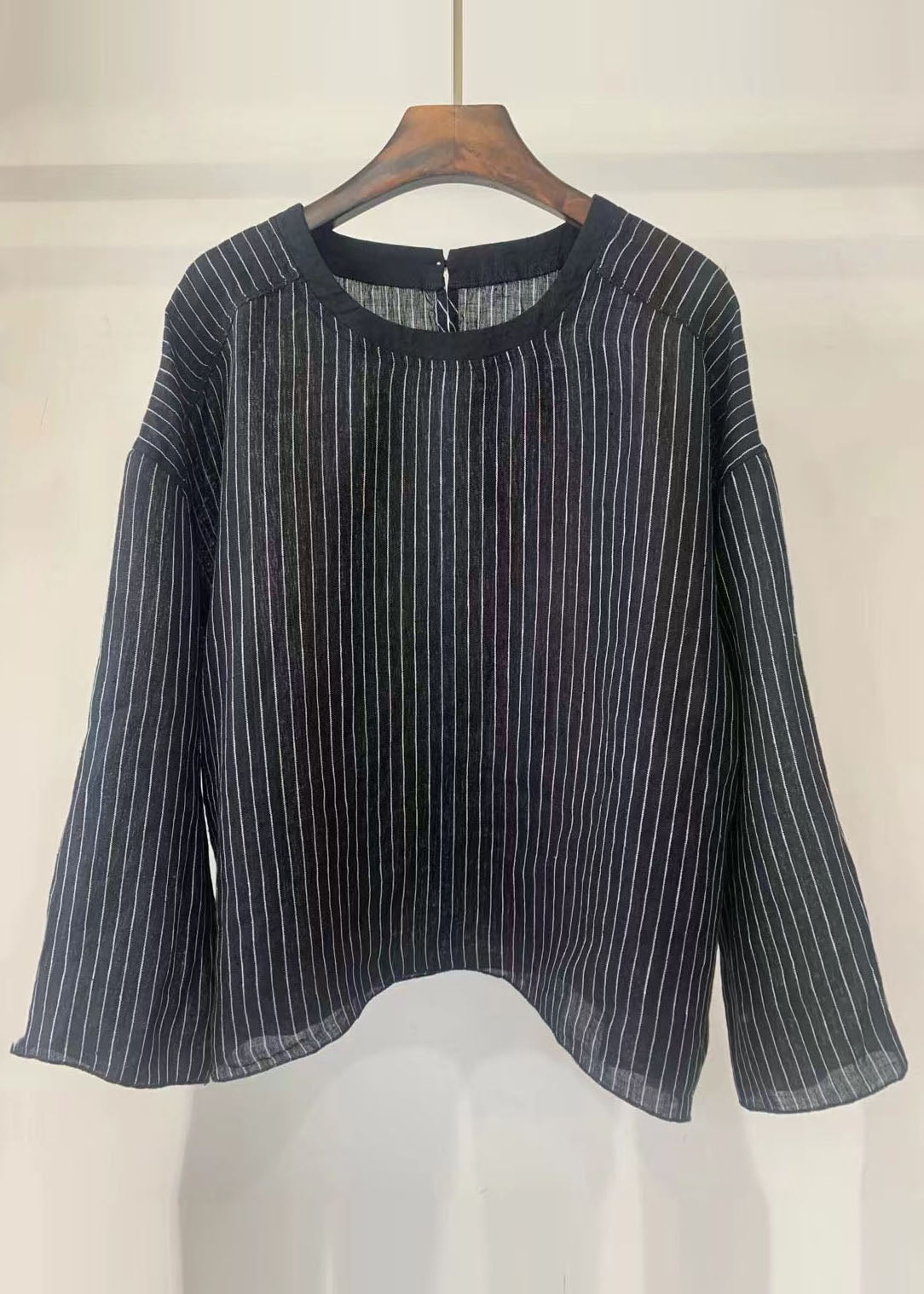 Elegantly Styled Blouse for Everyday Wear