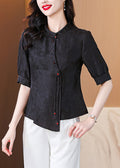 Classic Vintage Shirt with a Flattering Fit