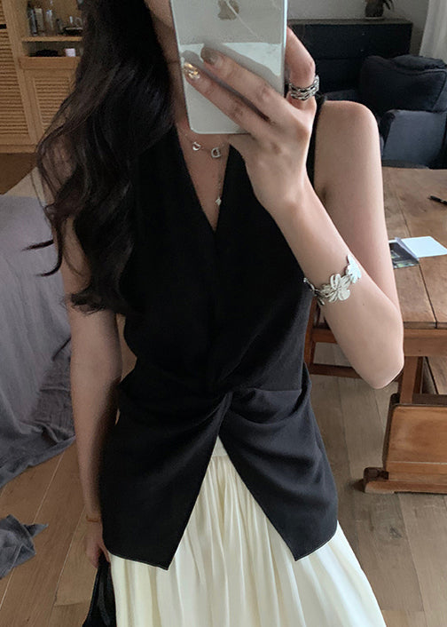 A Vintage Style Shirt with Delicate Timeless Details