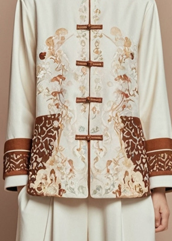 Classic Vintage & Enduringly Stylish Coat