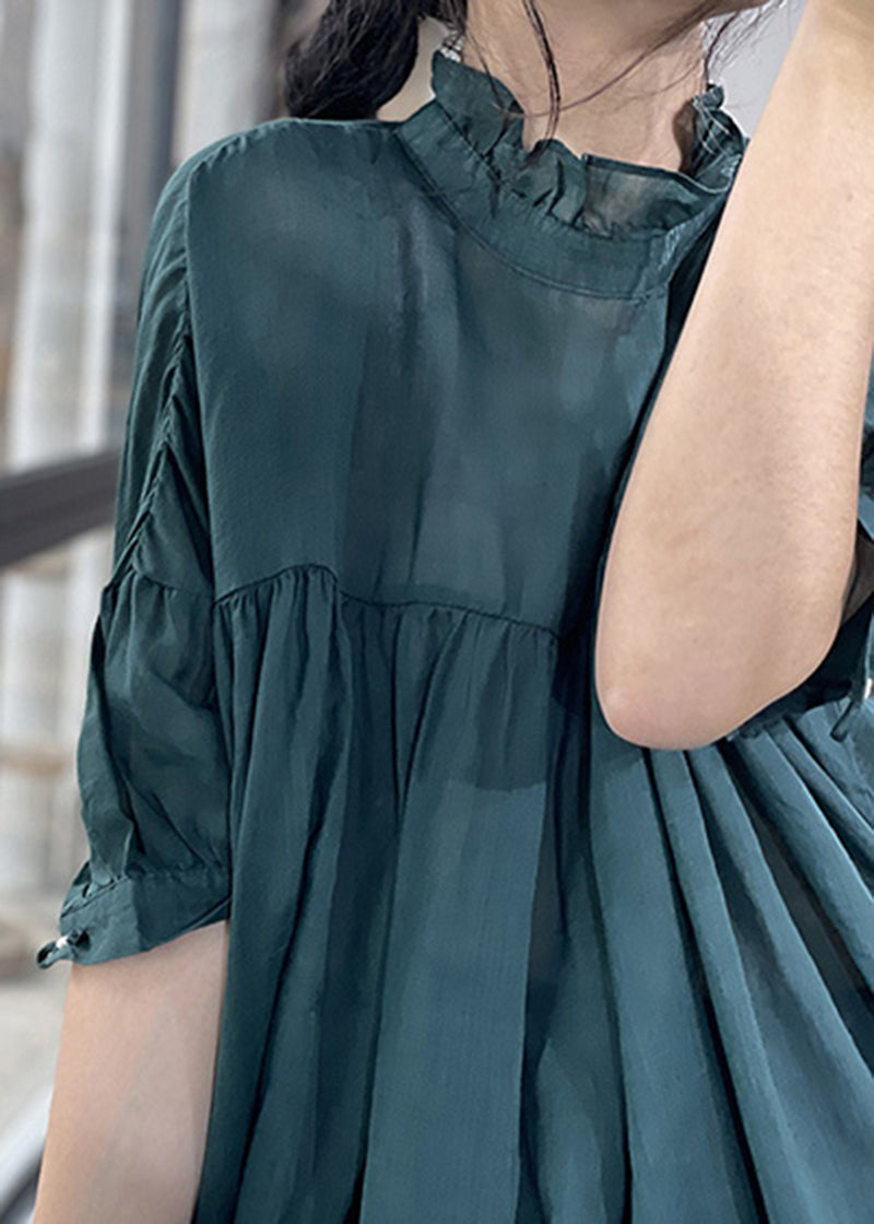 Classic Vintage Top with a Flattering Fit