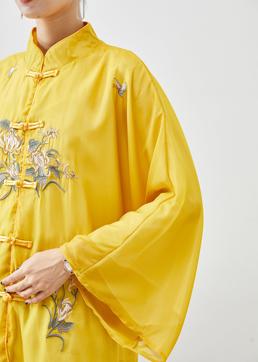 Elegantly Styled Jacket for Everyday Wear