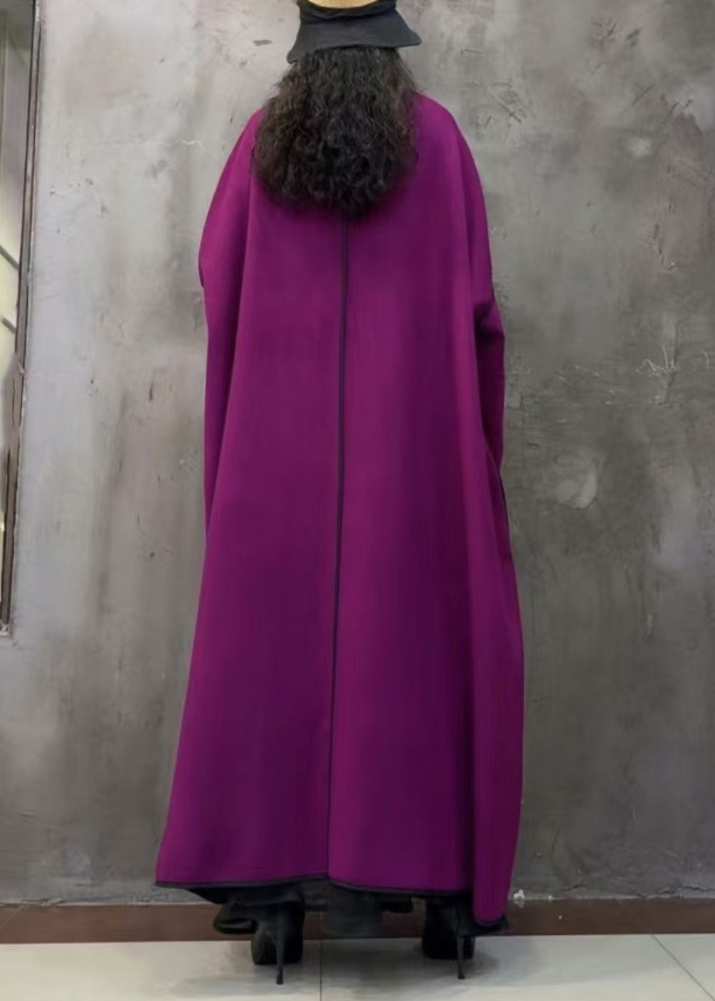 Beautifully Finished Coat in a Timeless Design