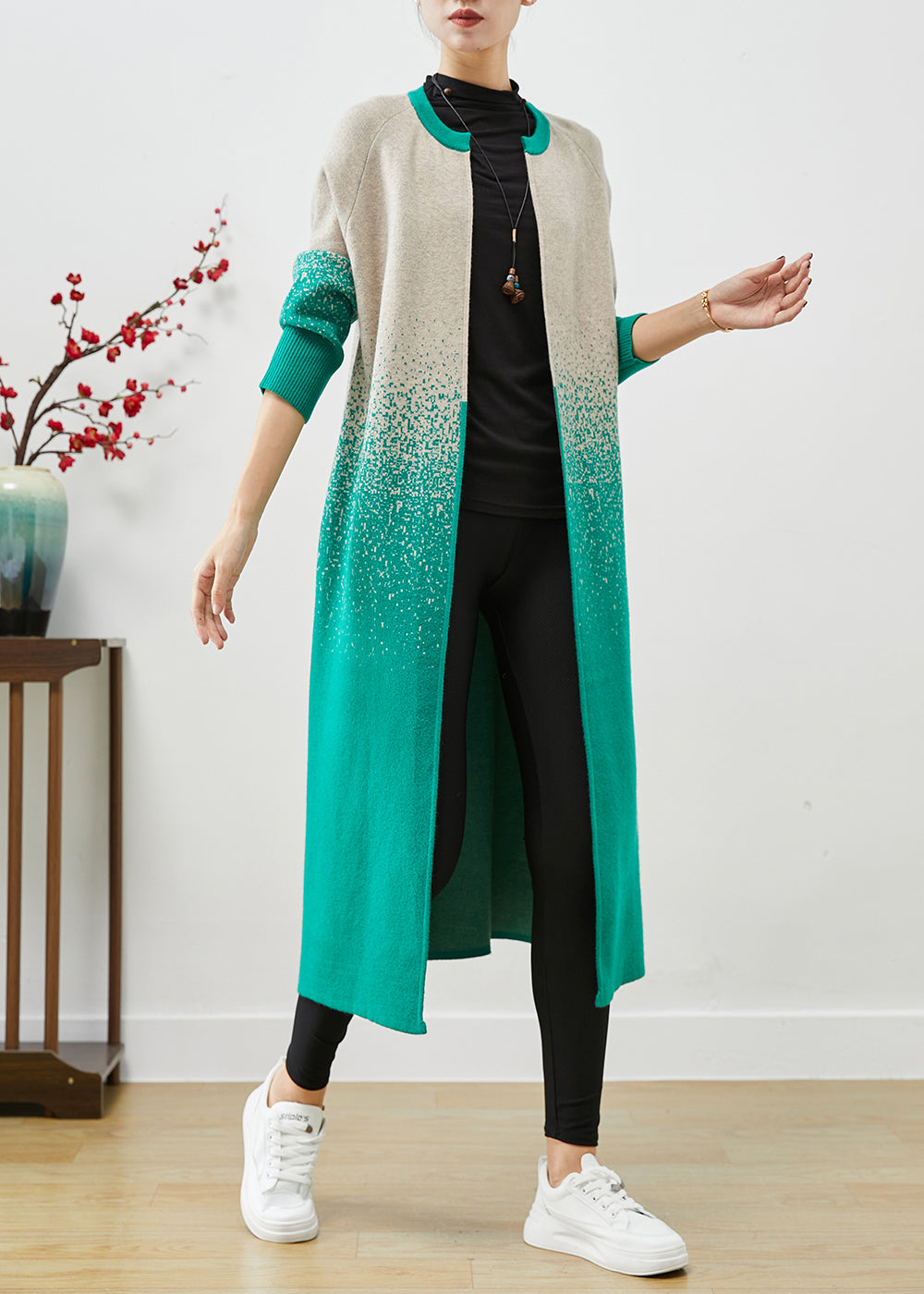 Elegantly Styled Coat for Everyday Wear