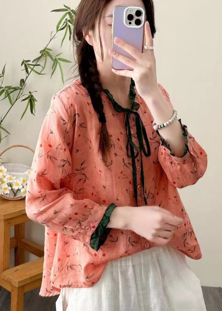 Beautifully Crafted Blouse in a Classic Style