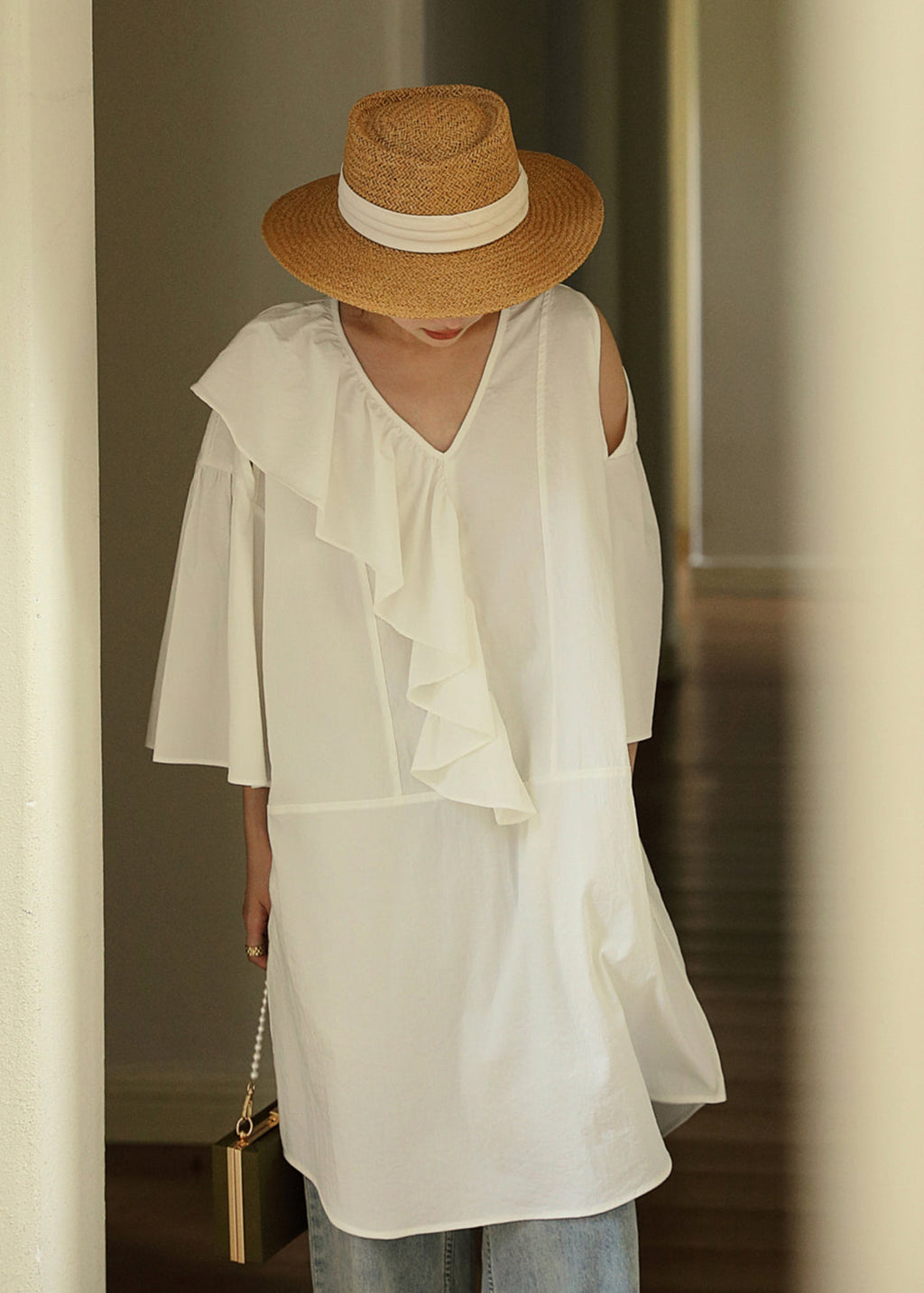 Gracefully Styled Dress for Any Occasion