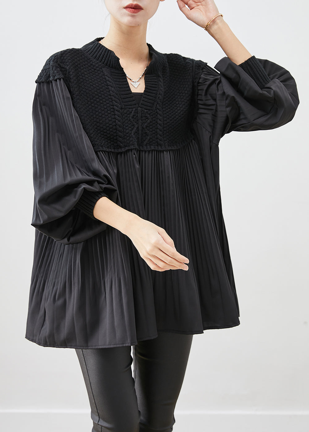 Beautifully Finished Top in a Timeless Design