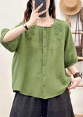 Effortlessly Elegant Shirt with a Timeless Design