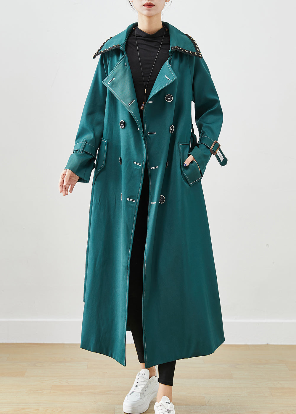 Beautifully Crafted Coat in a Classic Style