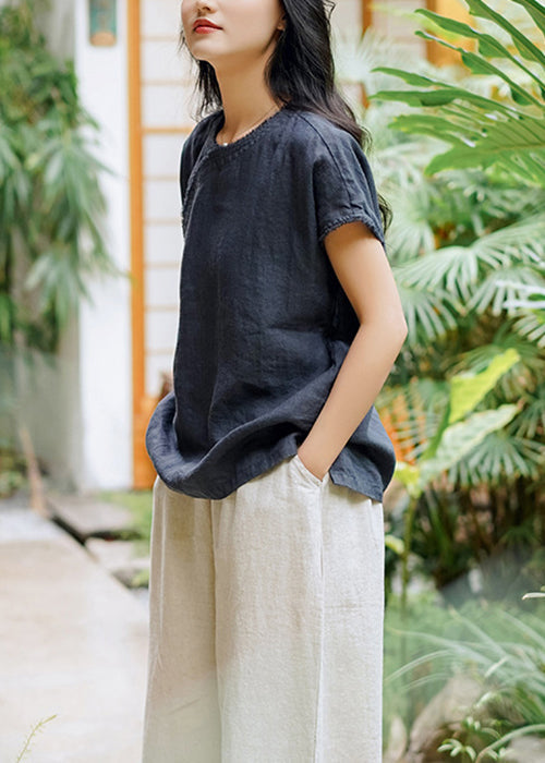 Classic Vintage Shirt with a Flattering Fit