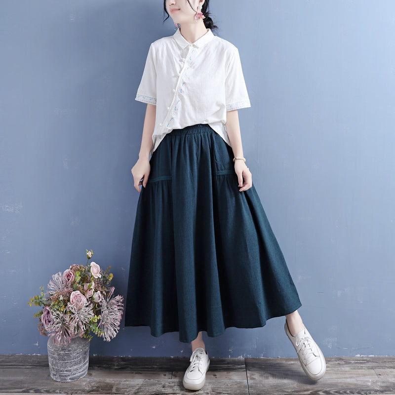 Gracefully Styled Garment for Any Occasion