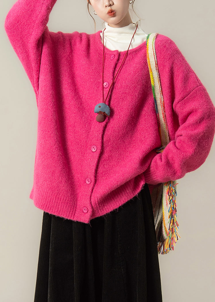 Well Tailored Cardigan with a Graceful Silhouette