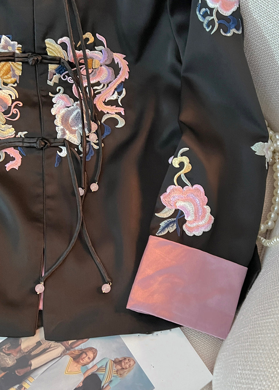 Elegantly Styled Coat for Everyday Wear