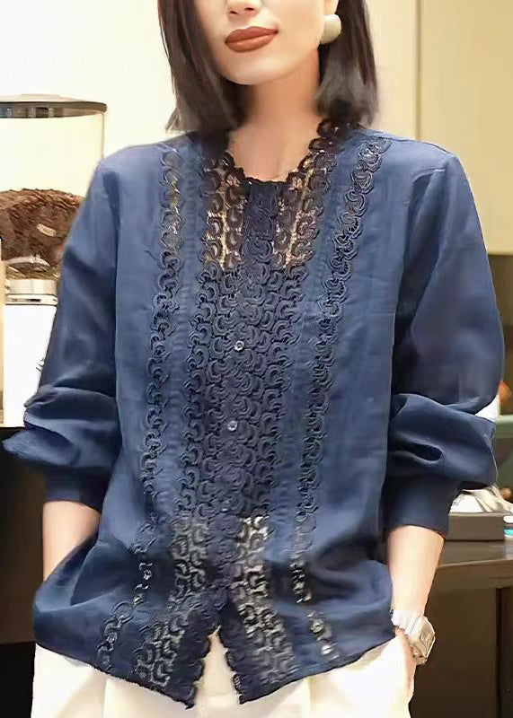 Polished Top with an Effortless Classic Look