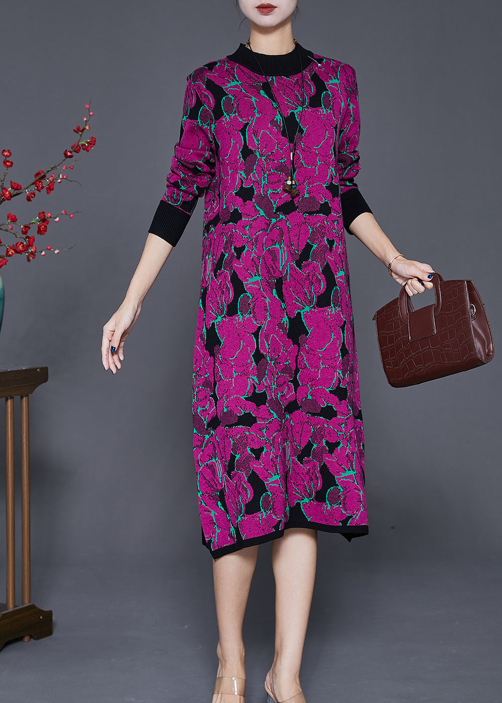 Classic Vintage Dress with a Flattering Fit