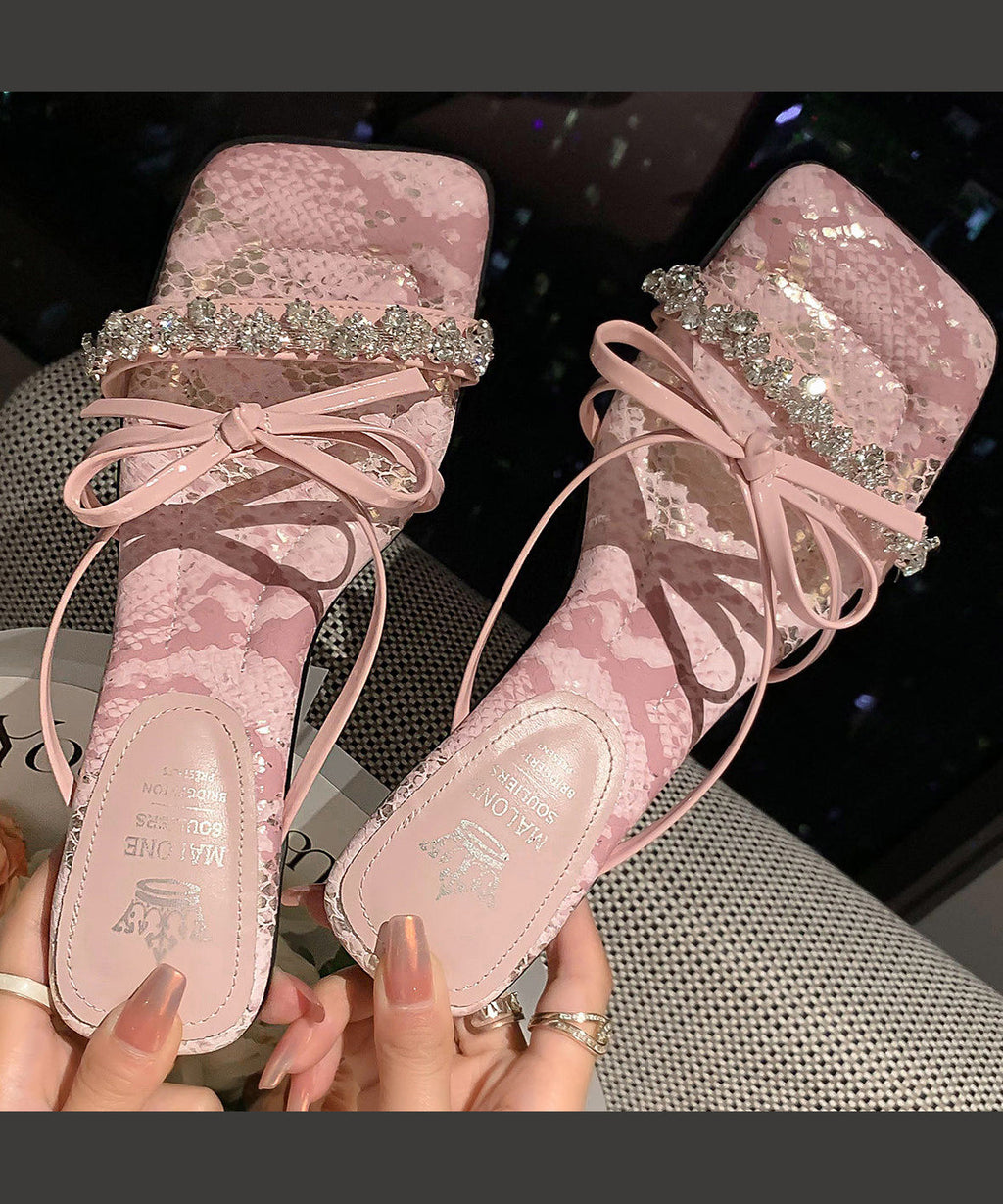 Graceful Orthopedic Sandals for Modern Look