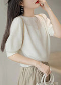 Well Tailored Top with a Graceful Silhouette