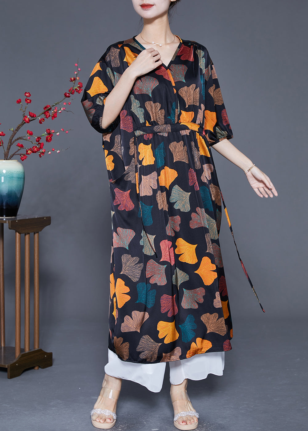 Classic Vintage & Enduringly Stylish Dress