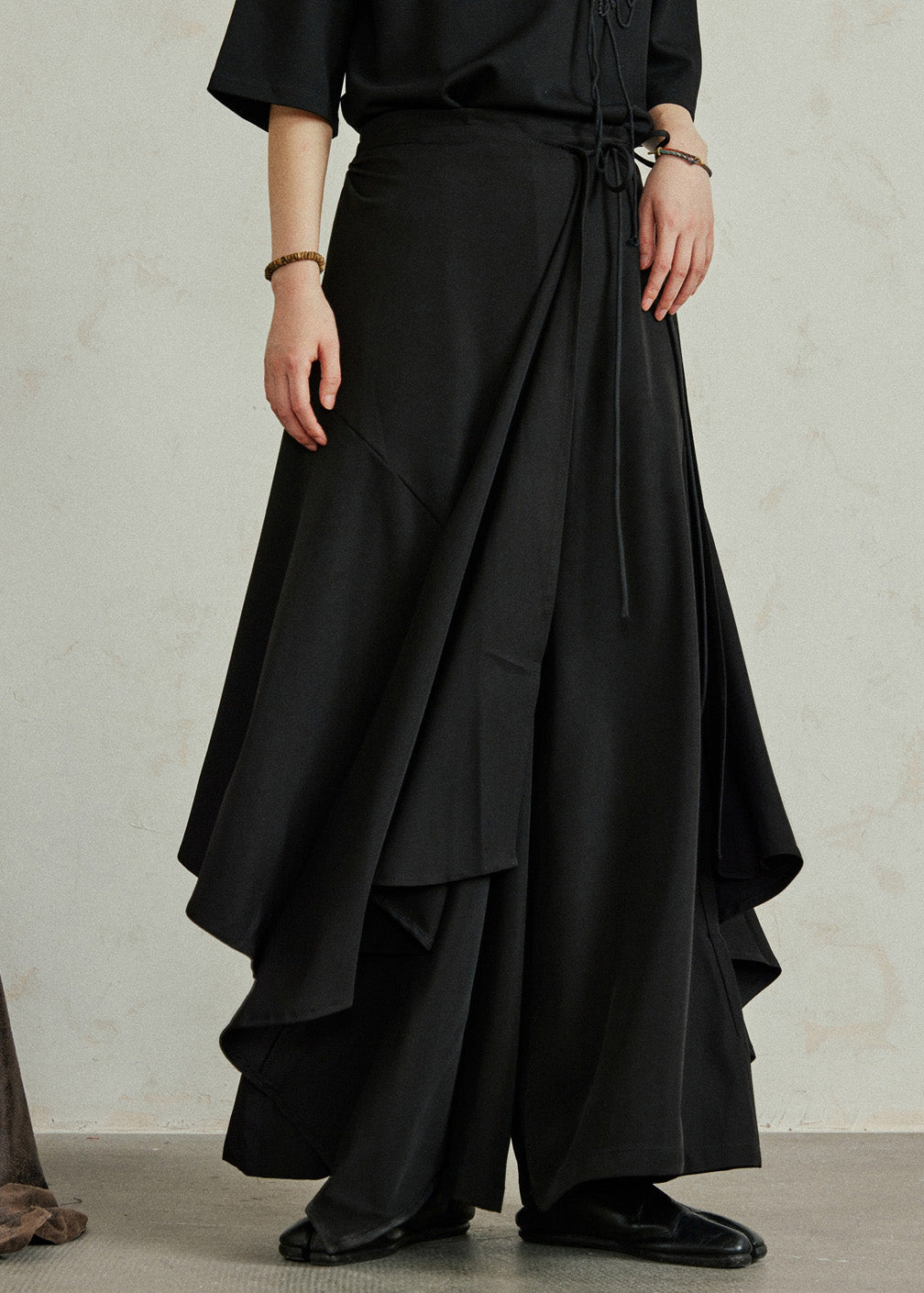 Gracefully Styled Pants for Any Occasion