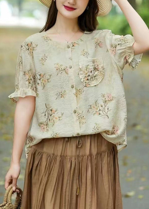 Classic Vintage Shirt with a Flattering Fit