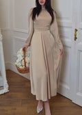 Sophisticated Dress with a Clean Classic Look