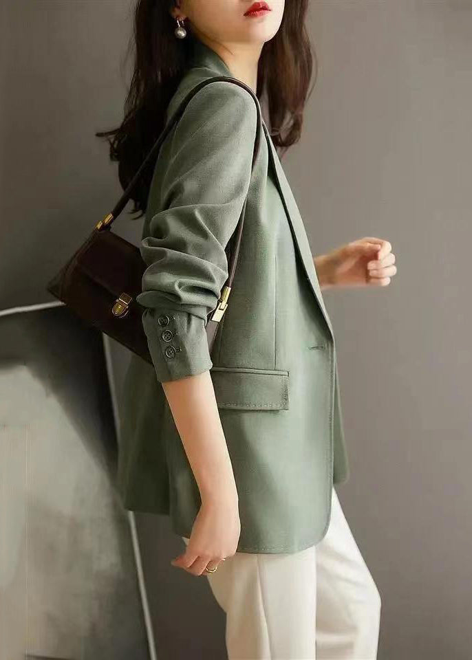 A Vintage Style Coat with Delicate Timeless Details