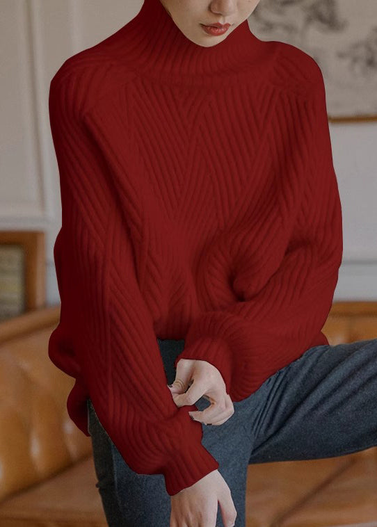 Well Tailored Sweater with a Graceful Silhouette