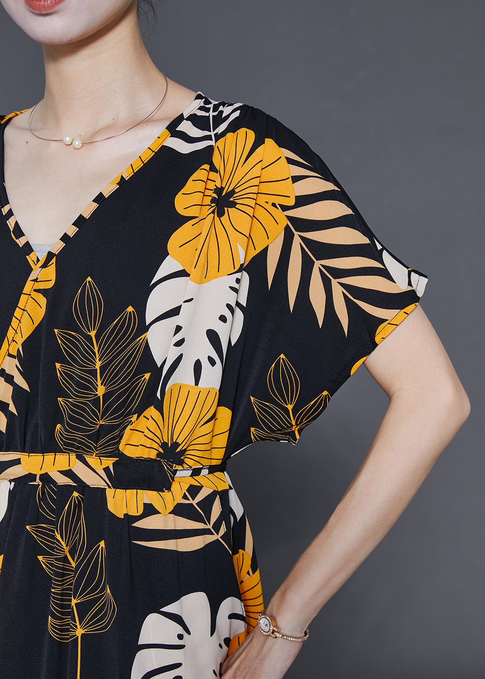 Beautifully Crafted Dress in a Classic Style
