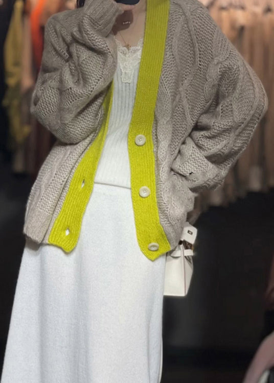 Classic Vintage & Enduringly Stylish Cardigan