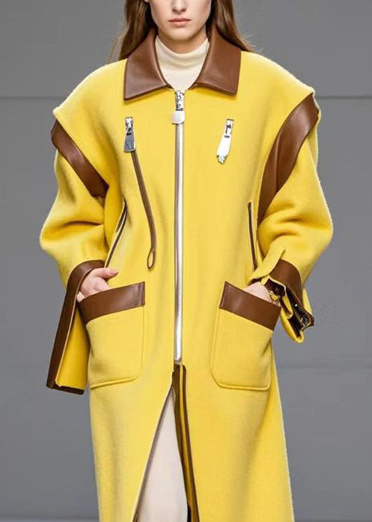 Well Tailored Coat with a Graceful Silhouette