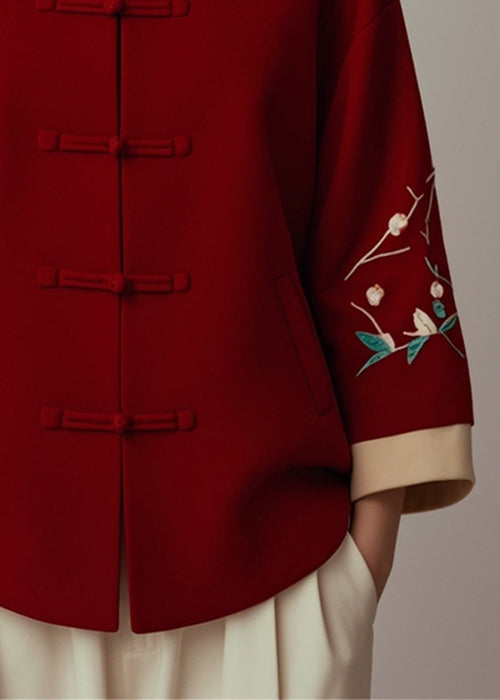 Elegantly Styled Coat for Everyday Wear