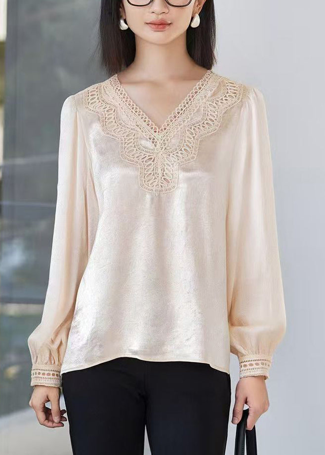 A Vintage Style Top with Delicate Timeless Details