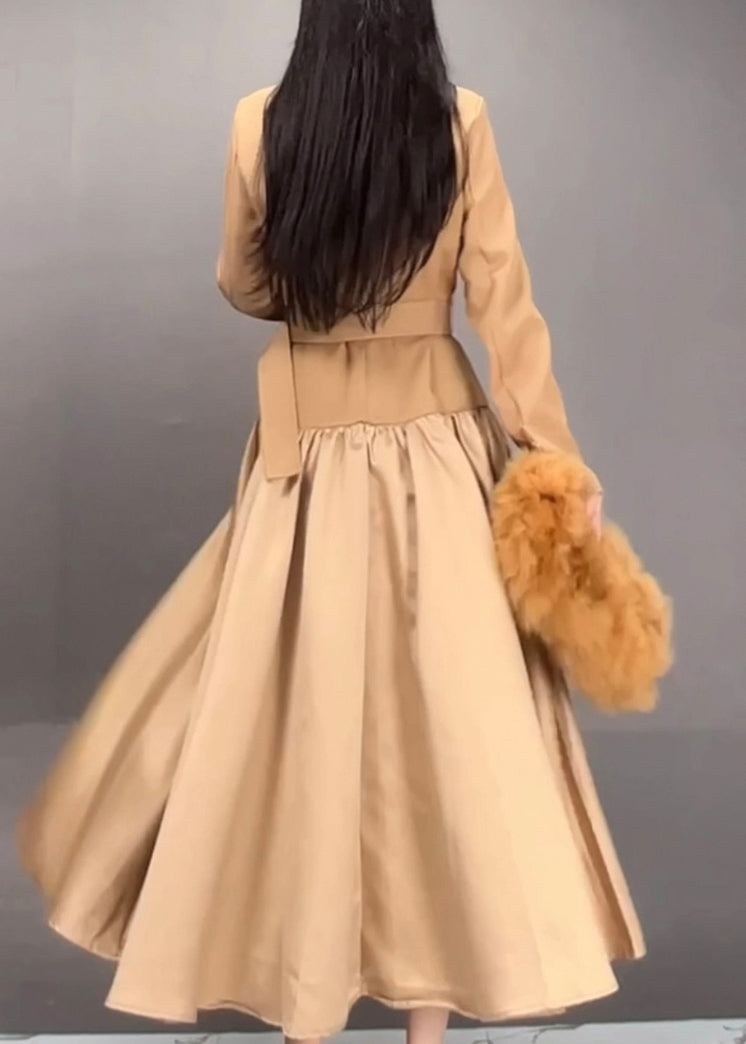 Beautifully Finished Coat in a Timeless Design
