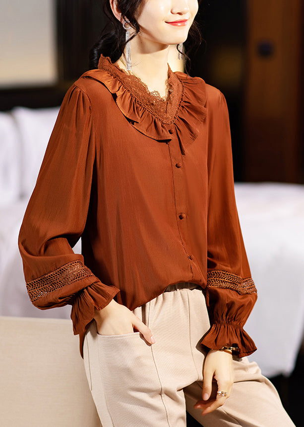 Sophisticated Blouse with a Clean Classic Look