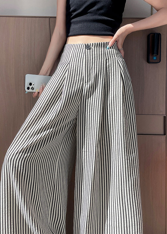 Sophisticated Pants with a Clean Classic Look
