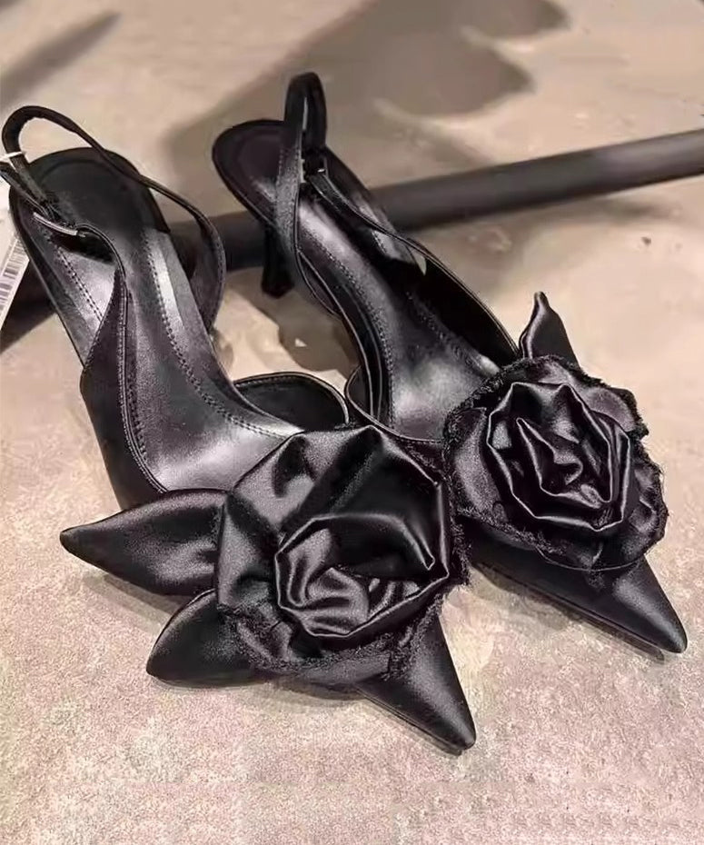 Graceful Orthopedic Sandals for Modern Look