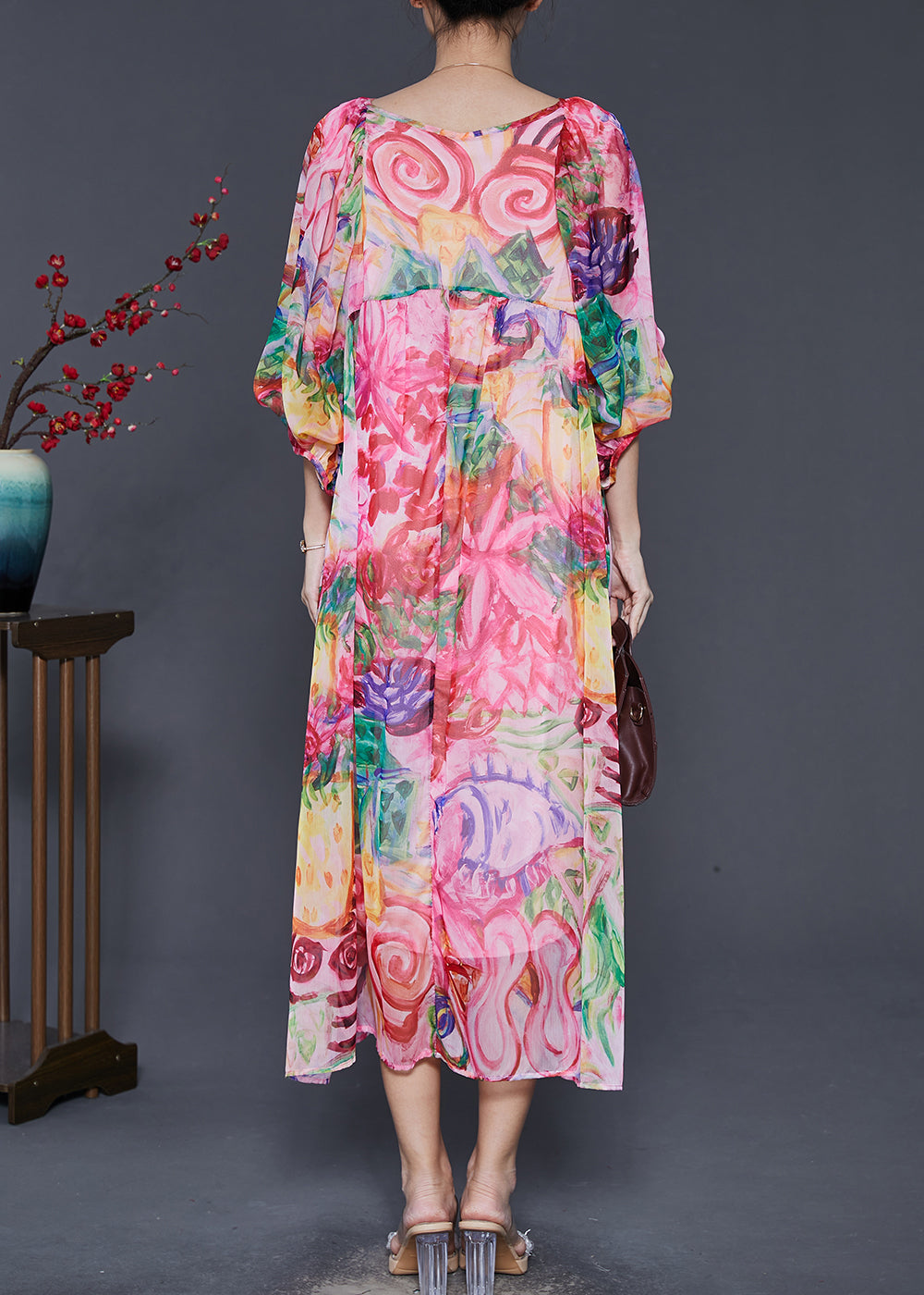 Classic Vintage & Enduringly Stylish Dress