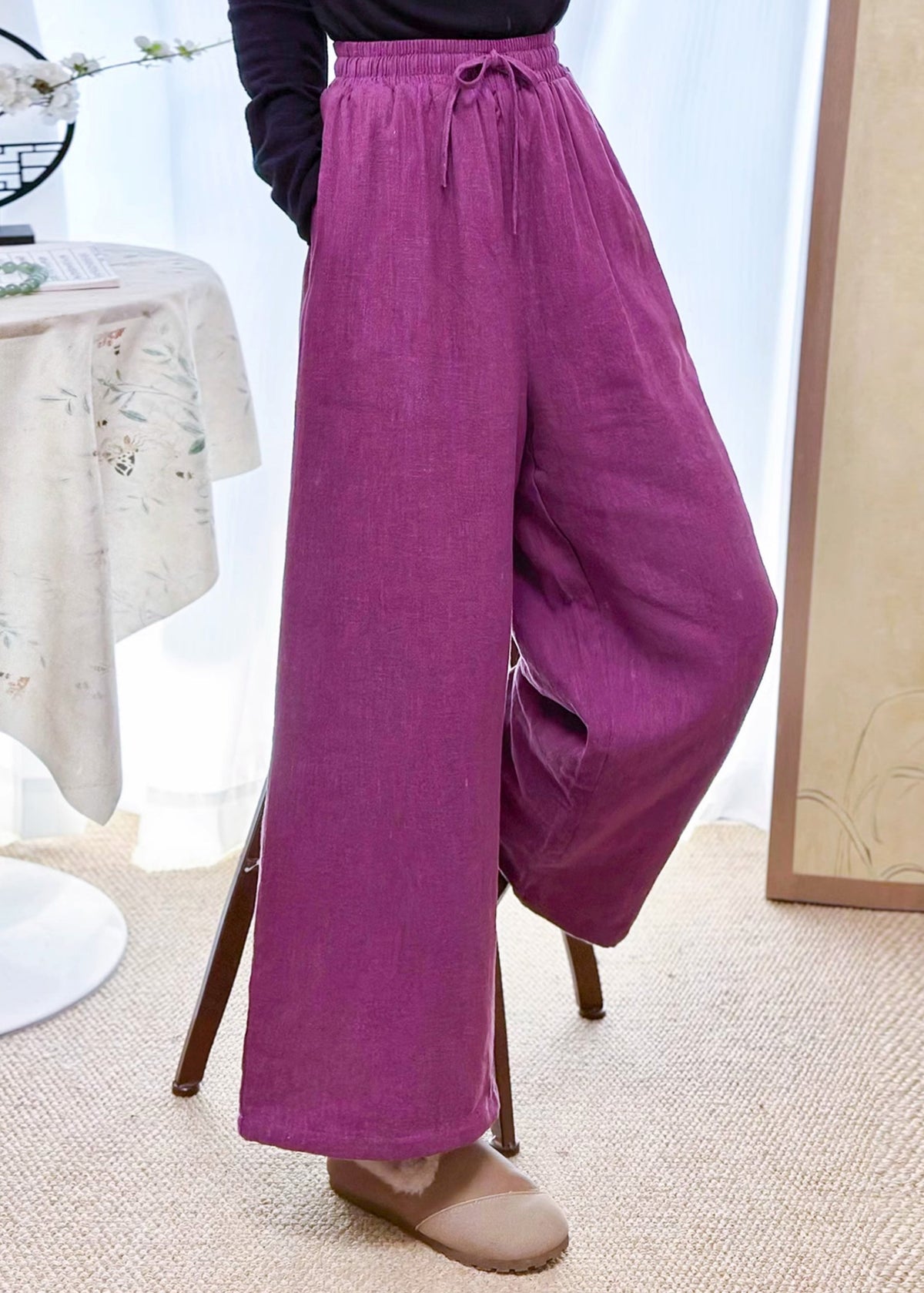 Elegantly Styled Pants for Everyday Wear
