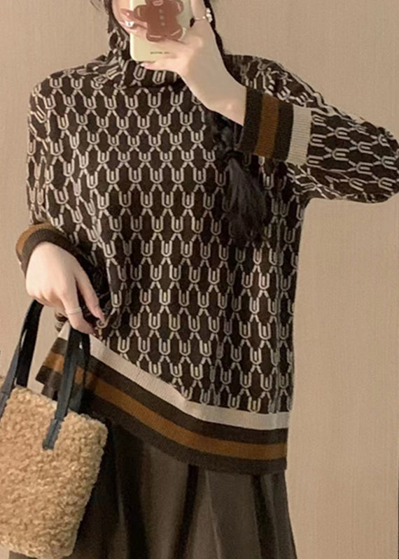 Sophisticated Sweater with a Clean Classic Look