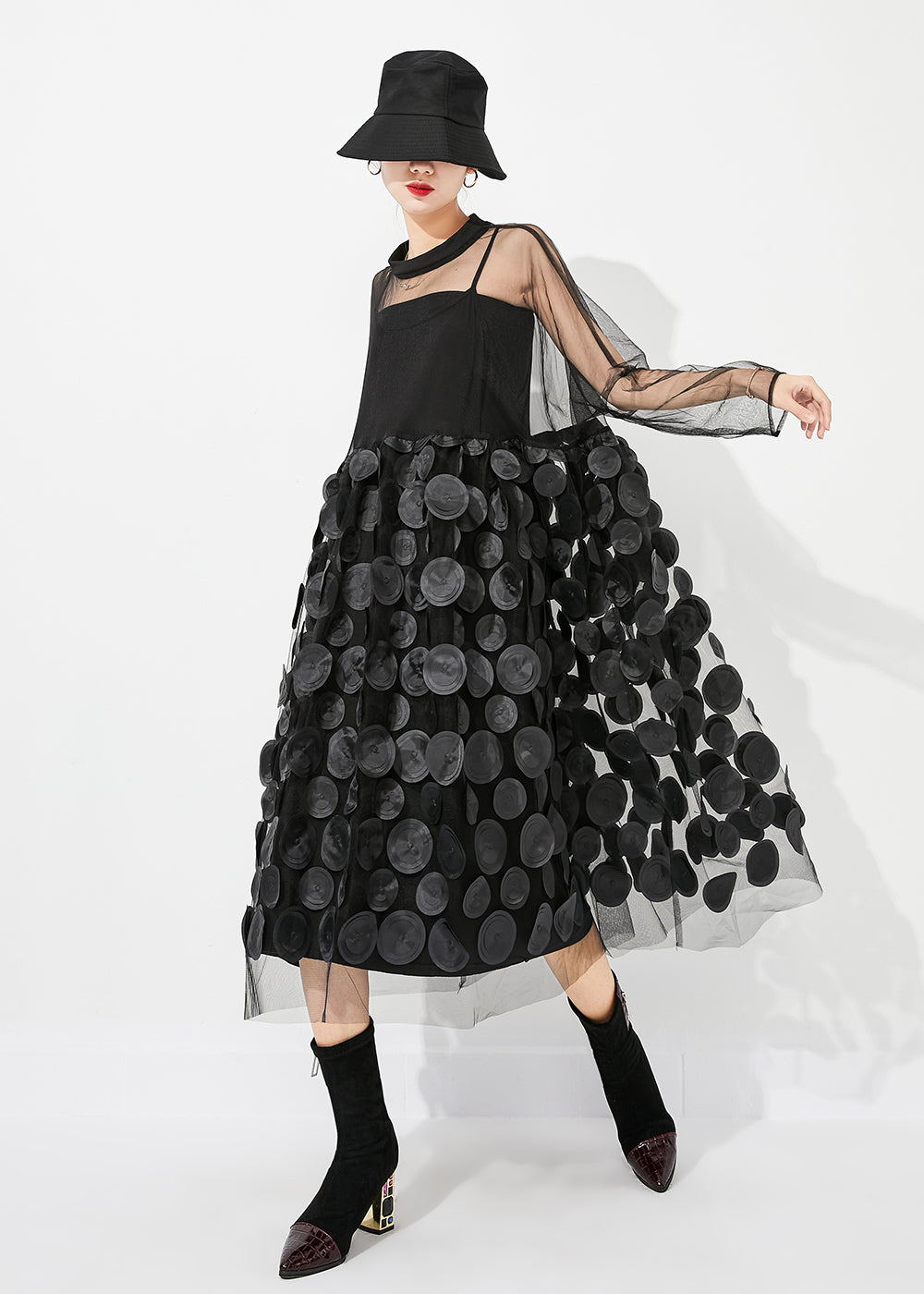 Beautifully Crafted Dress in a Classic Style