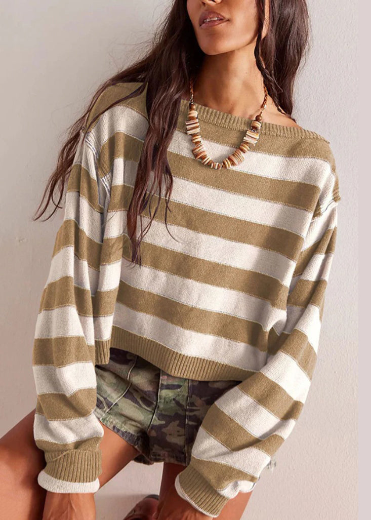 Elegantly Styled Pullover for Everyday Wear