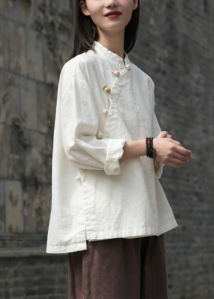 Well Tailored Shirt with a Graceful Silhouette