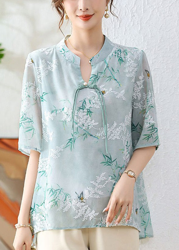 Polished Blouse with an Effortless Classic Look