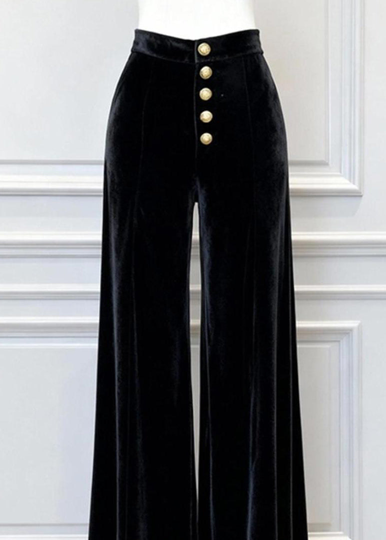 Classic Vintage Pants with a Flattering Fit