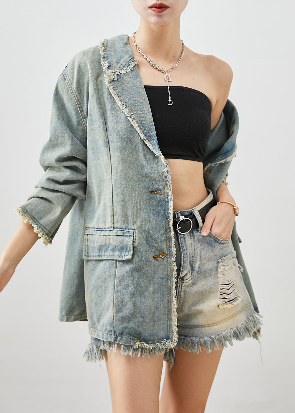 Gracefully Styled Coat for Any Occasion