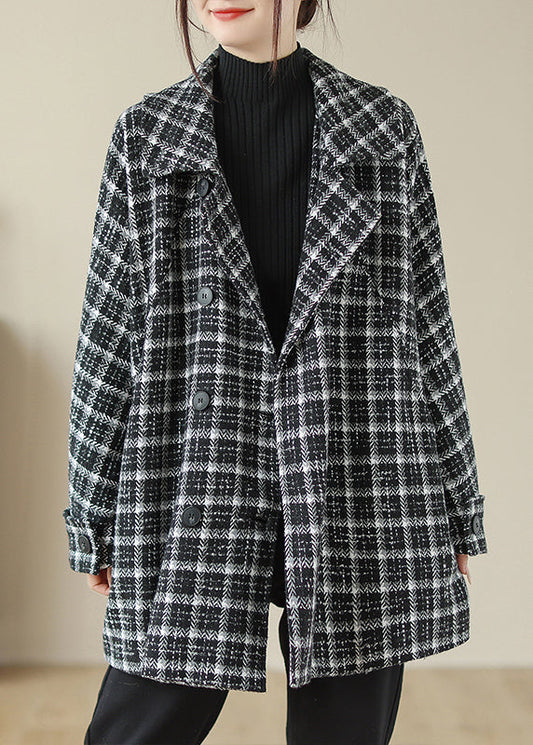 Gracefully Styled Jacket for Any Occasion