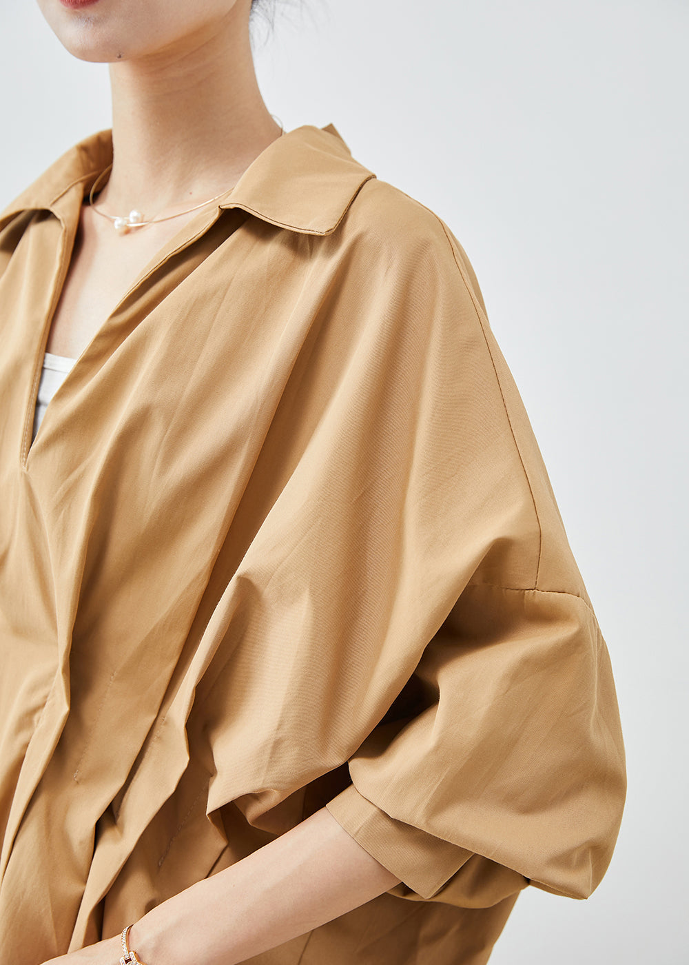 Classic Vintage Shirt with a Flattering Fit